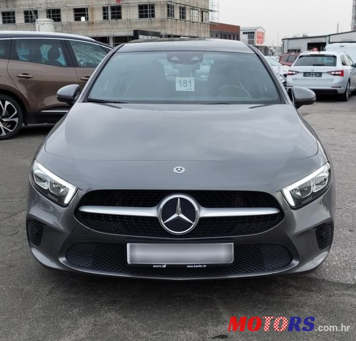 2018' Mercedes-Benz A-Klasa A 180 photo #3