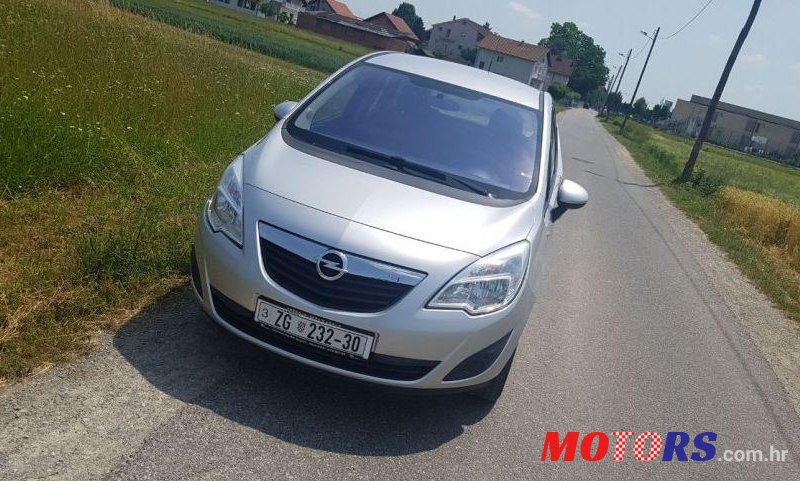 2010' Opel Meriva 1,3 Cdti photo #2