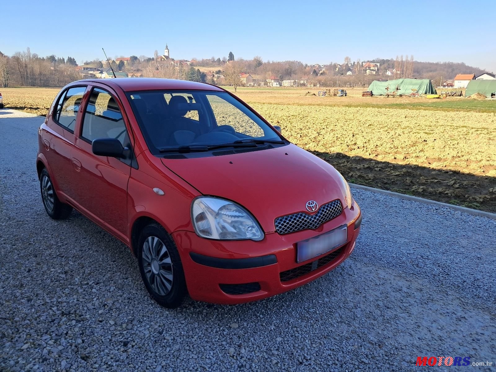 2005' Toyota Yaris 1,3 Vvt-I photo #2