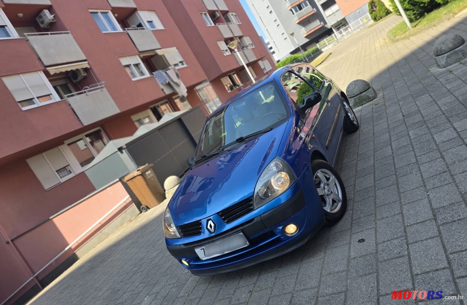 2005' Renault Clio 1,2 photo #1