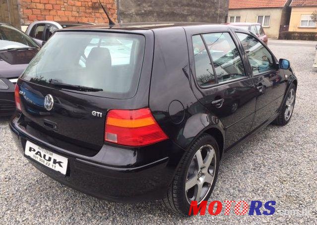 2001' Volkswagen Golf IV 1,9 Tdi photo #1