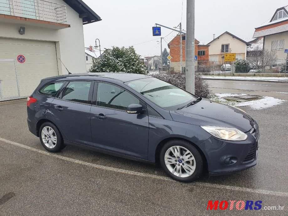 2011' Ford Focus Karavan photo #5