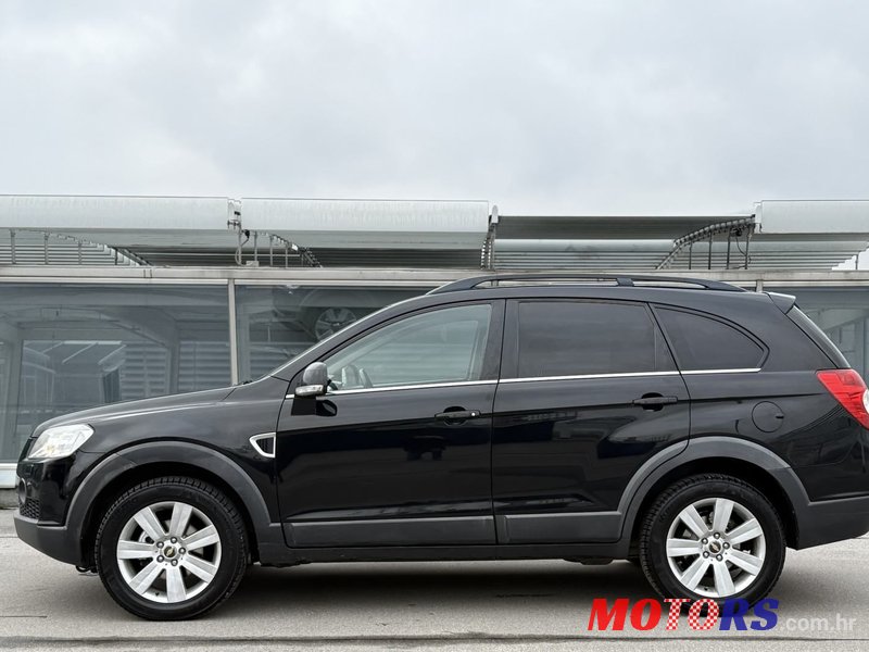2008' Chevrolet Captiva 2,0 D Lt photo #2
