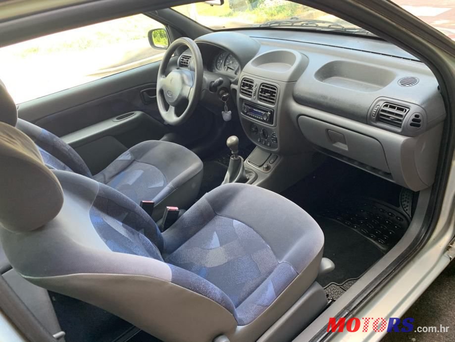 1998' Renault Clio 1,4 photo #2