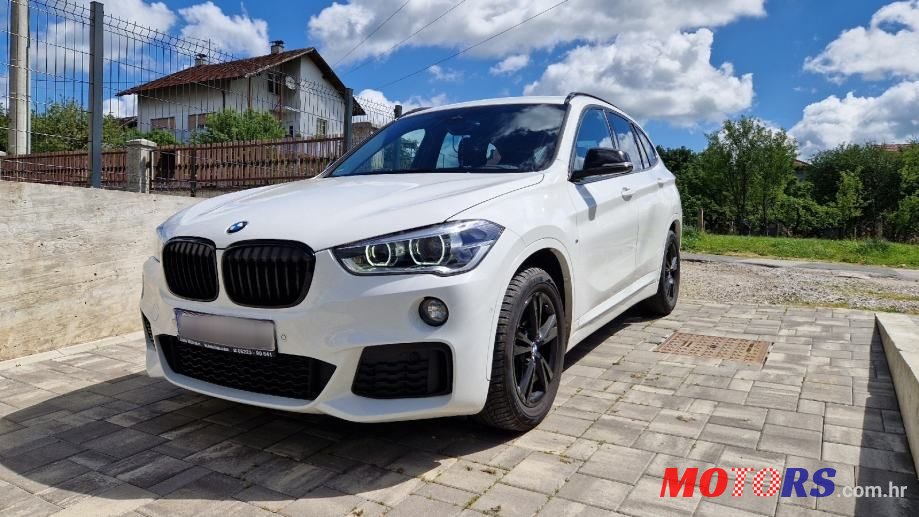 2017' BMW X1 18D photo #4