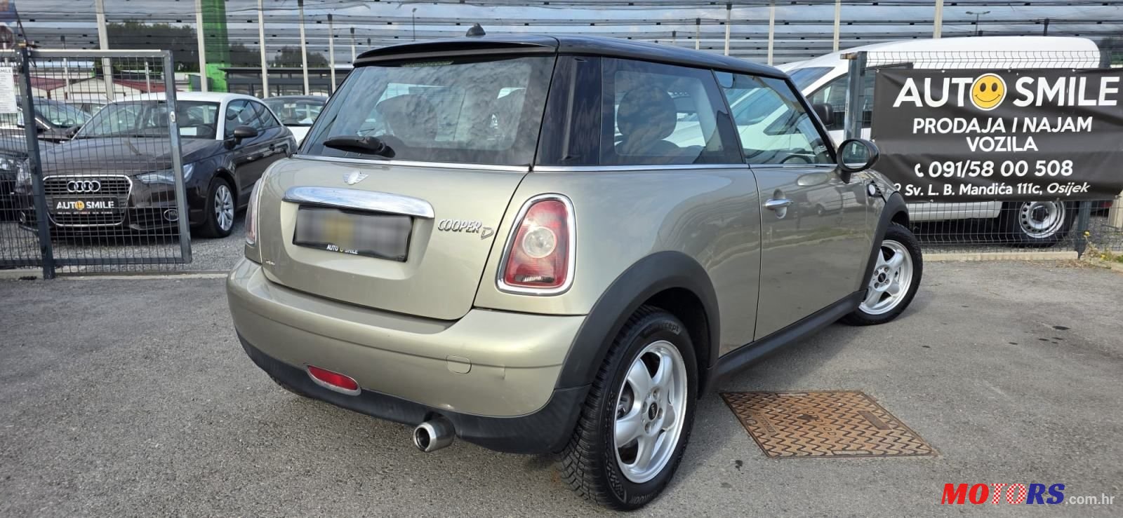 2008' MINI Cooper Cooper D photo #6