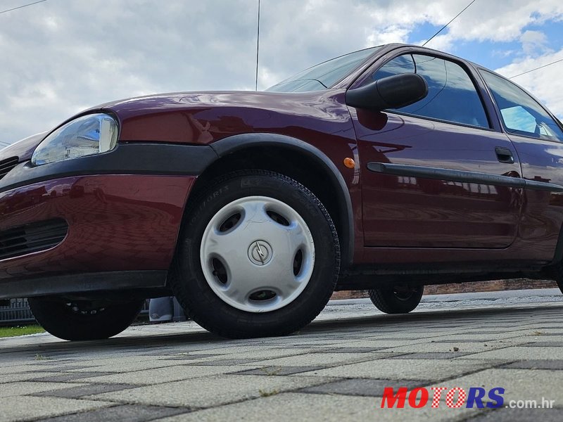 1999' Opel Corsa 1,2 I 16 V photo #6