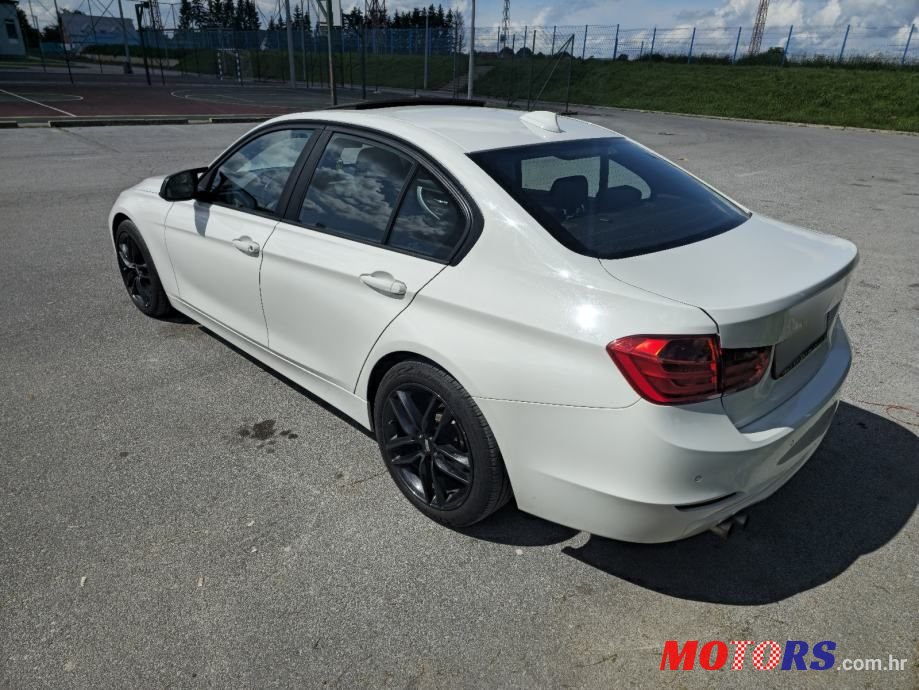2013' BMW Serija 3 330D photo #5