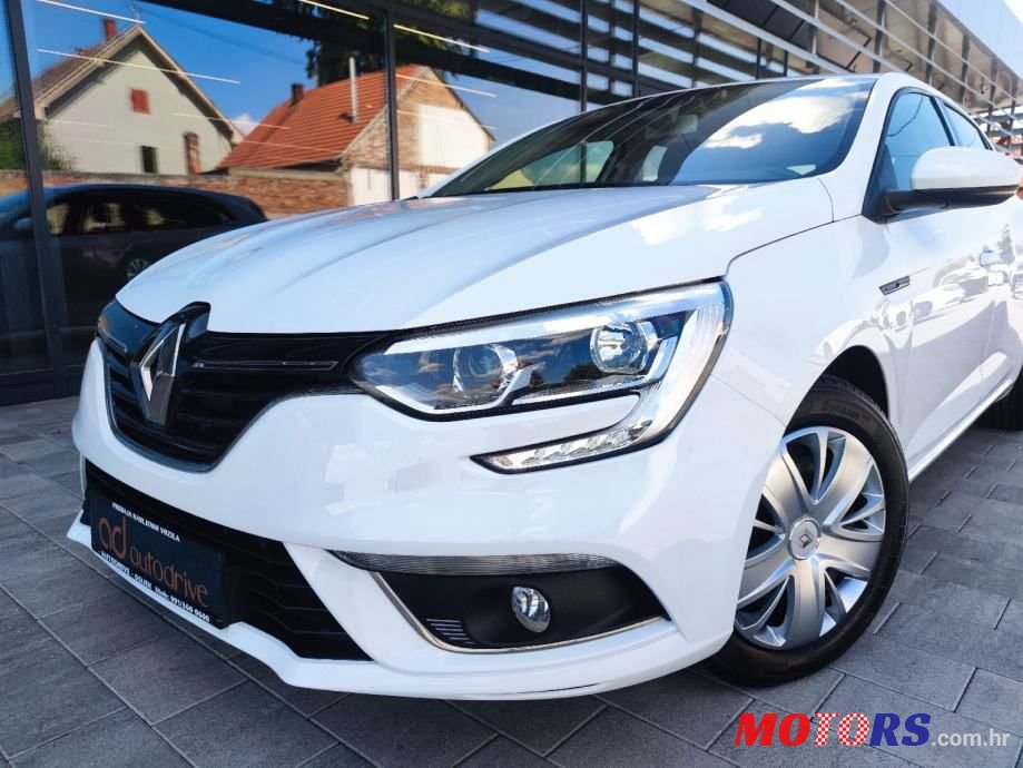 2019' Renault Megane Dci photo #3