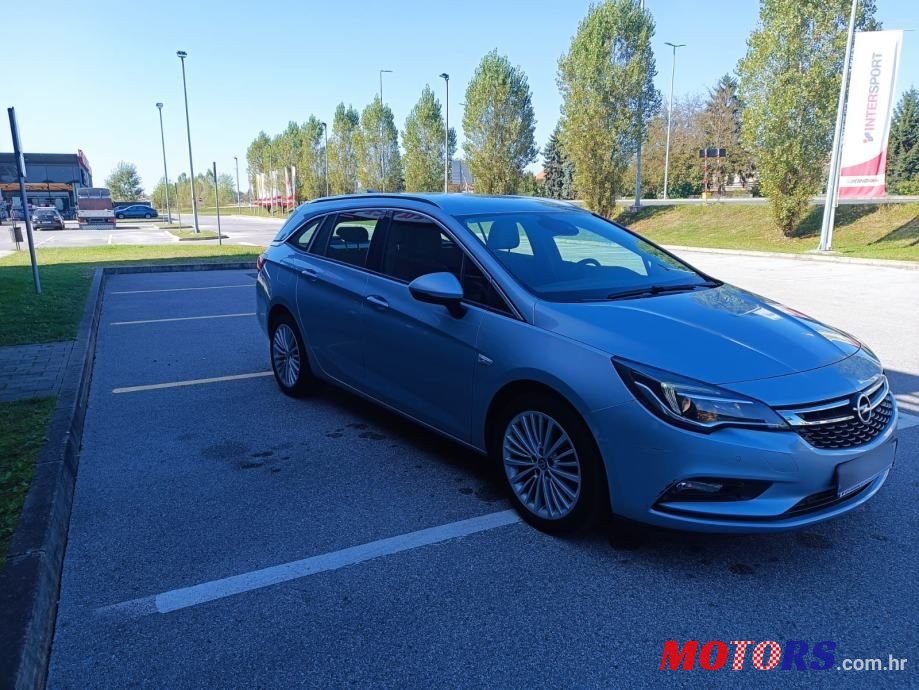 2018' Opel Astra Karavan photo #3