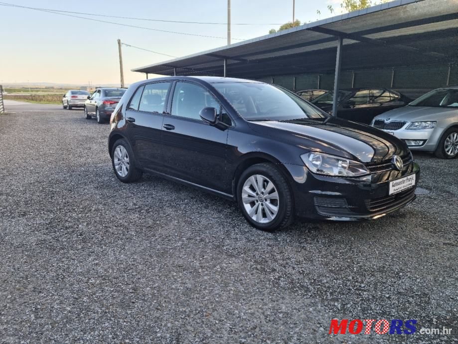 2015' Volkswagen Golf 7 1,6 Tdi Bmt photo #3
