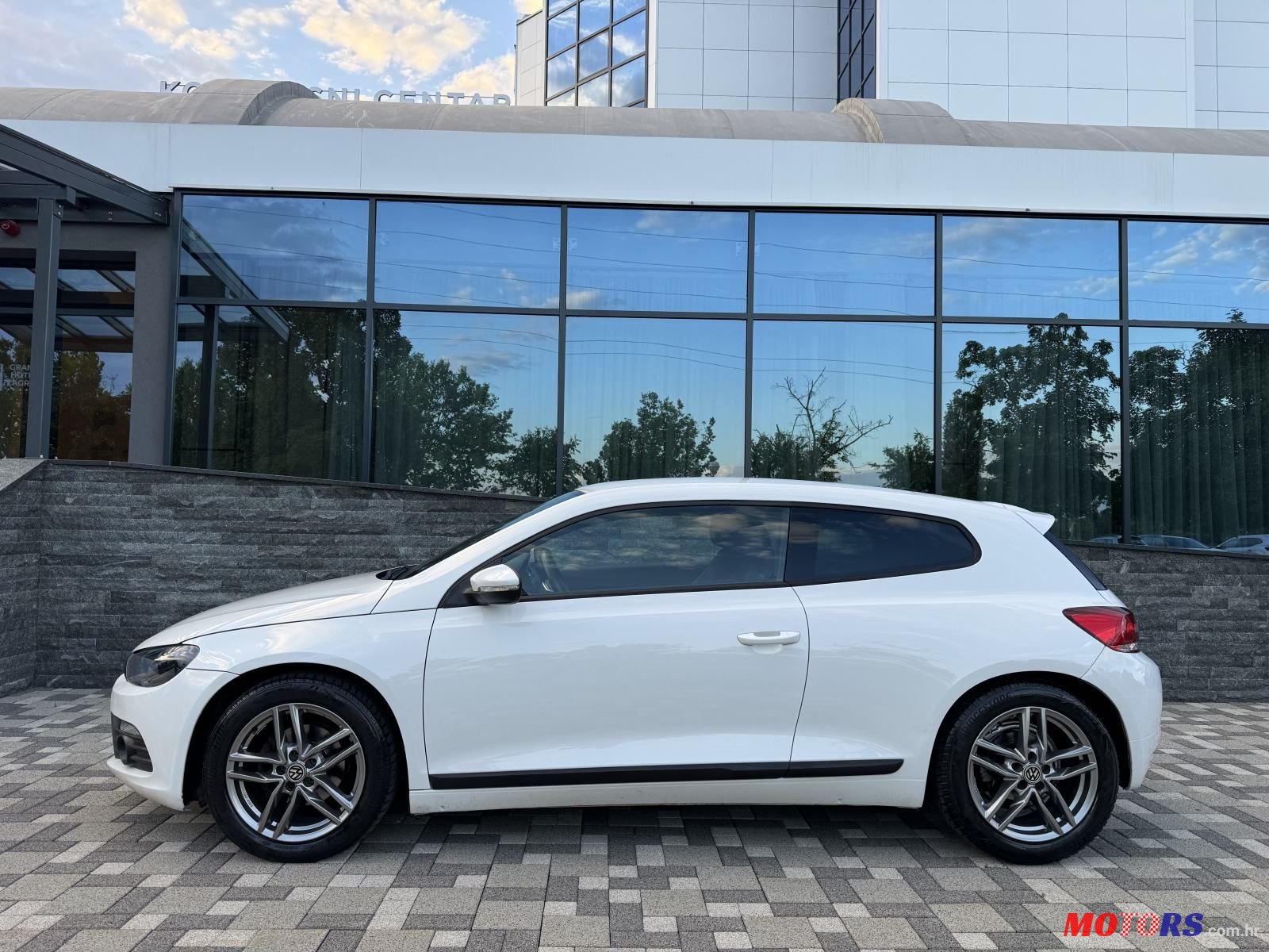 2010' Volkswagen Scirocco 2,0 Tdi photo #5