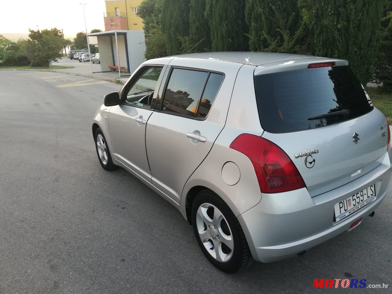 2007' Suzuki Swift photo #3