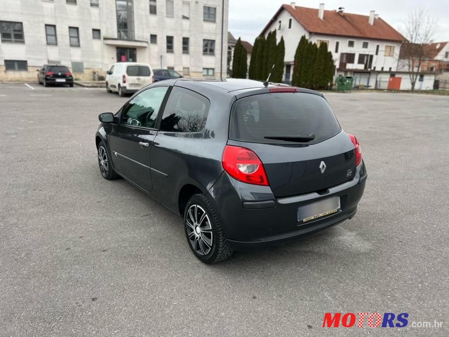 2008' Renault Clio 1,2 photo #5