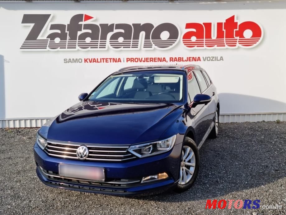 2019' Volkswagen Passat Variant photo #1