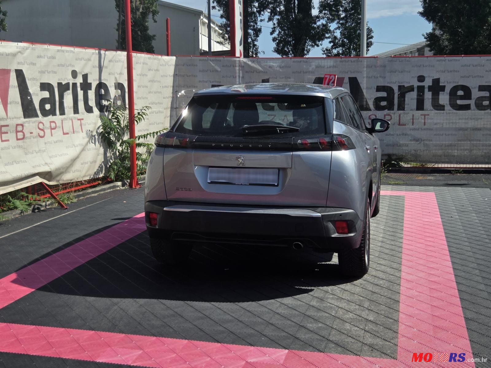 2021' Peugeot 2008 1,5 Bluehdi photo #5