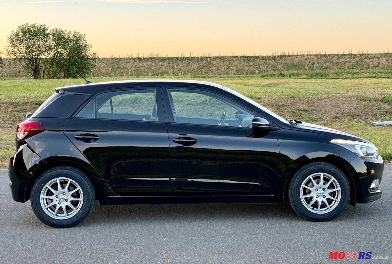 2015' Hyundai i20 1,2 photo #5