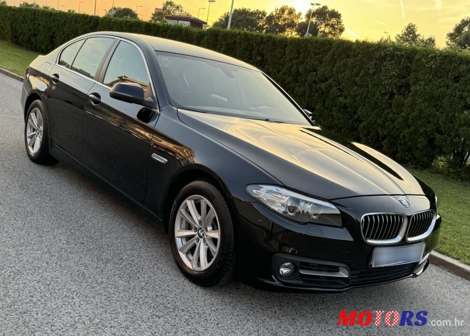 2013' BMW Serija 5 518D photo #4