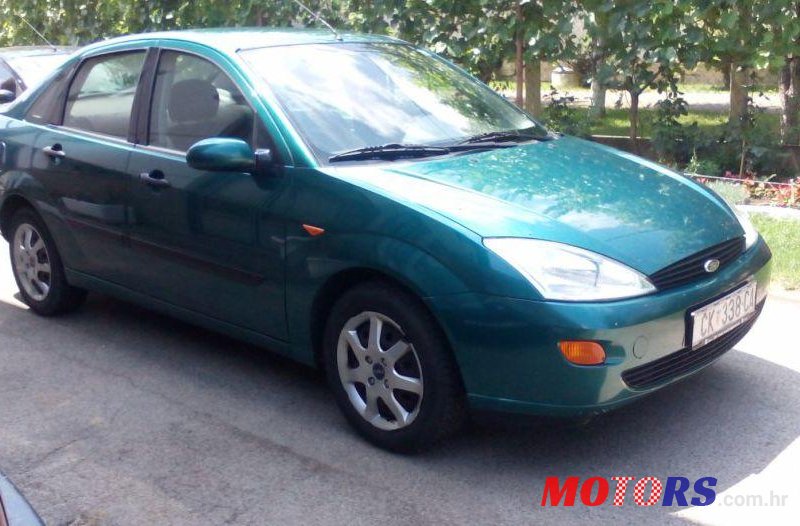 2000' Ford Focus 1,6 photo #1