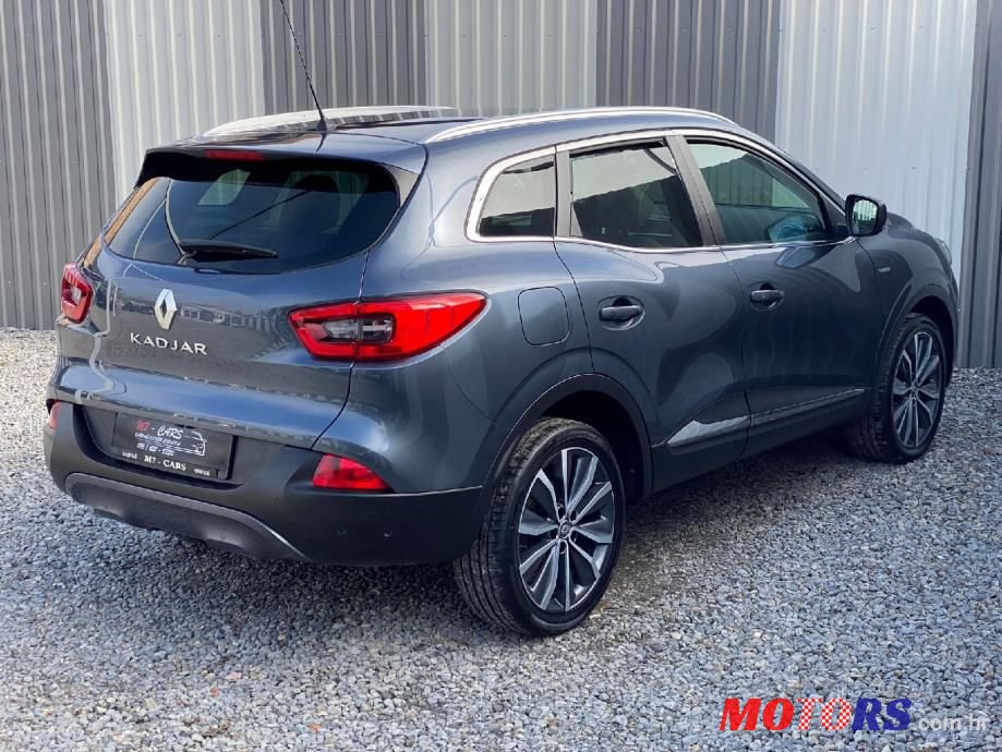 2015' Renault Kadjar Dci 130 photo #6