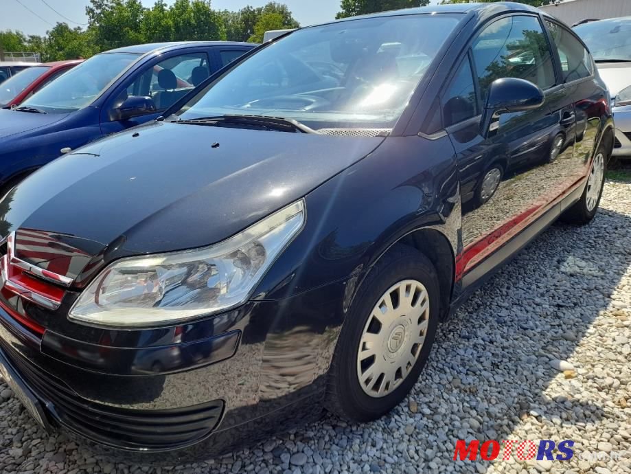2005' Citroen C4 1,4 I 16V X photo #1