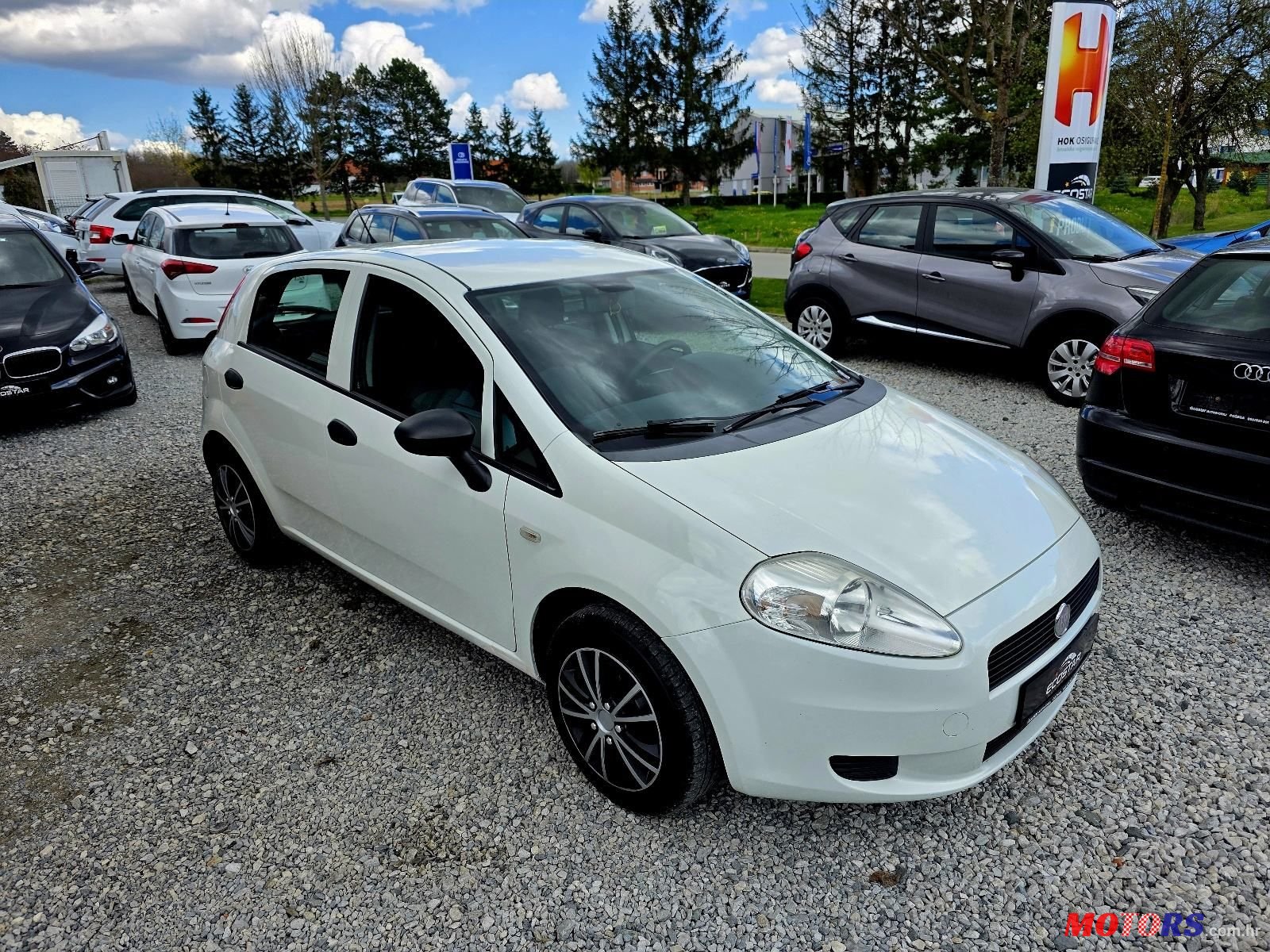 2010' Fiat Grande Punto 1,2 8V photo #1