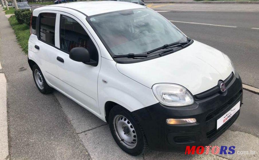 2014' Fiat Panda 1,3 Multijet photo #3