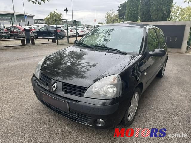 2004' Renault Clio 1.5Dci Luxe photo #1