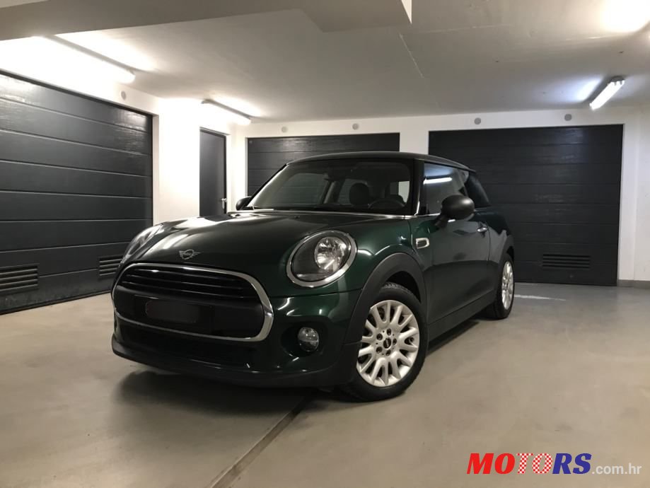 2018' MINI One D photo #1
