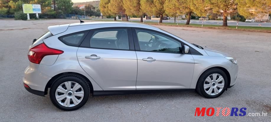 2012' Ford Focus 1,6 photo #5