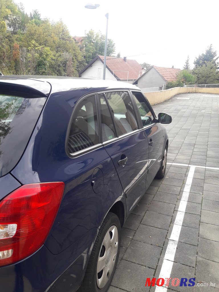 2014' Skoda Fabia photo #3