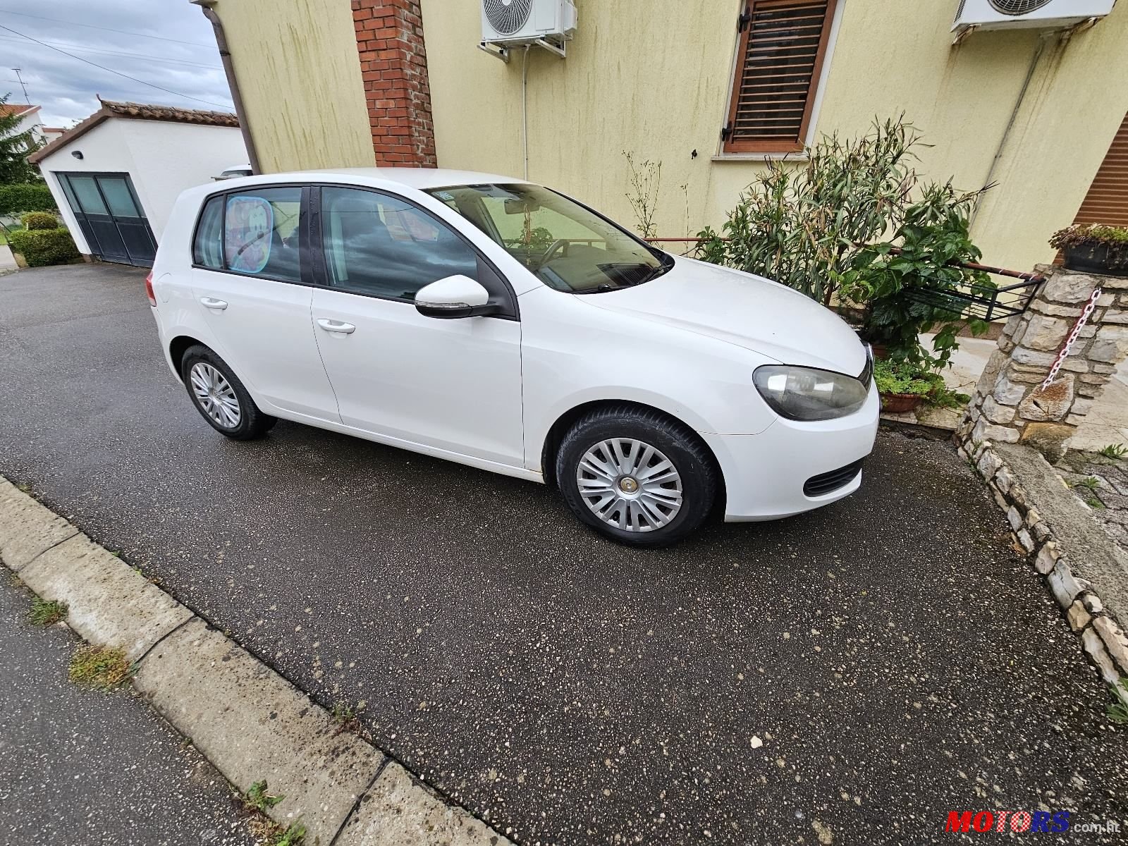 2009' Volkswagen Golf VI 2,0 Tdi photo #2