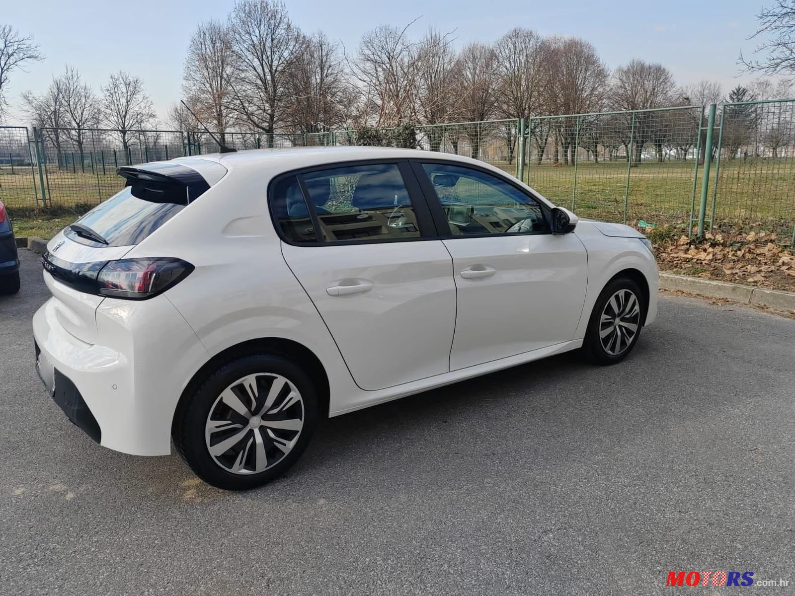 2020' Peugeot 208 1,2 Puretech photo #5