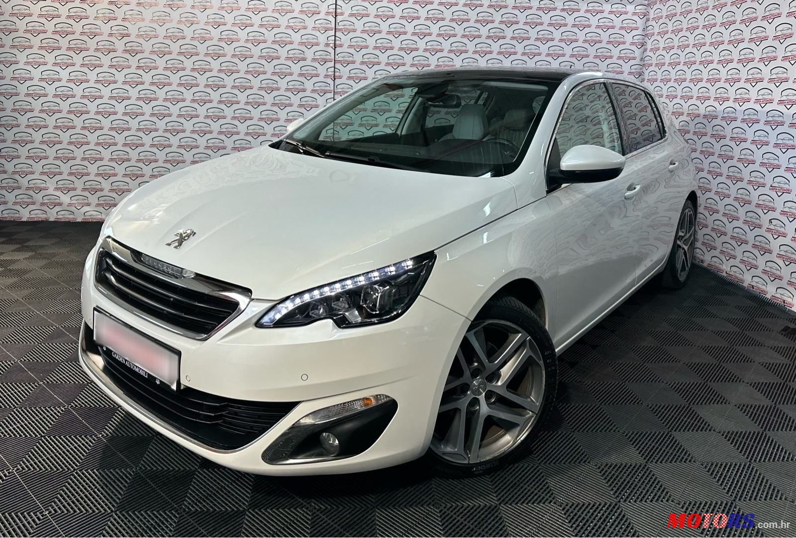 2016' Peugeot 308 1,2 photo #1