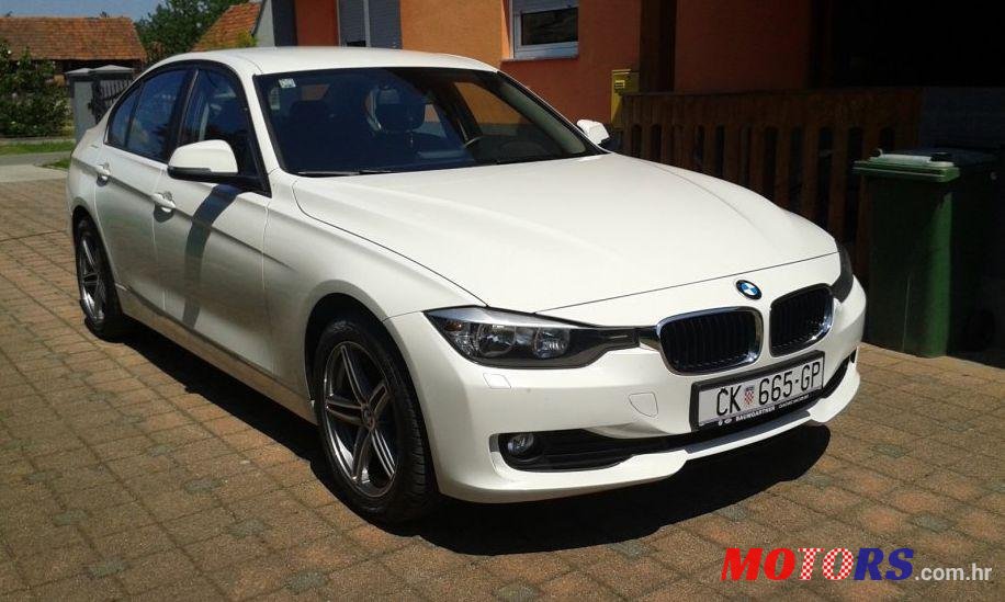 2013' BMW 3 Series 320D photo #4