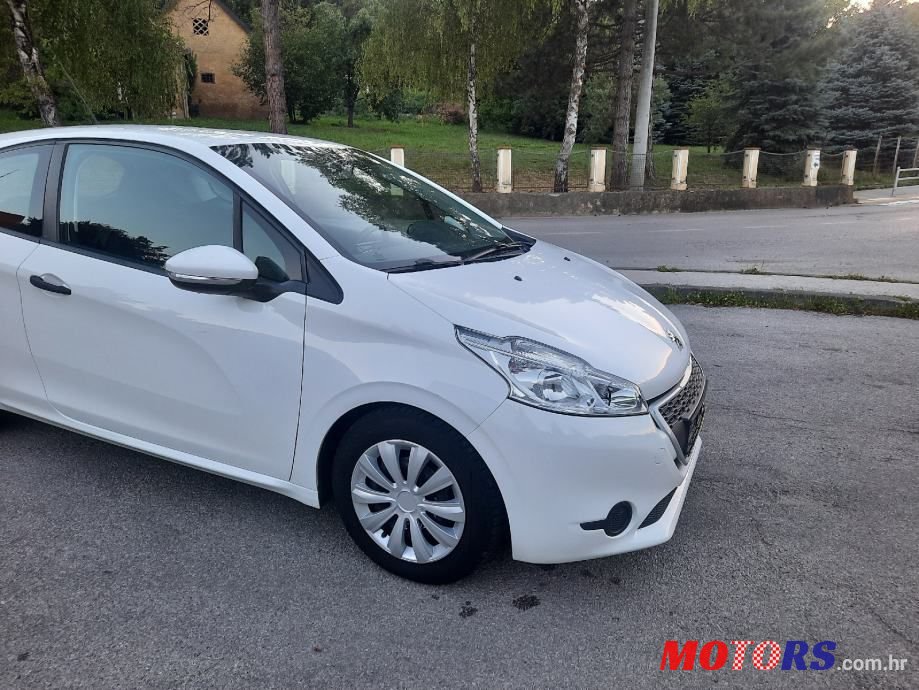 2012' Peugeot 208 1,4 Hdi photo #5