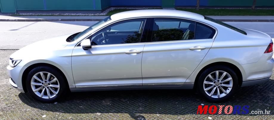 2015' Volkswagen Passat 2,0 Tdi Bmt photo #3