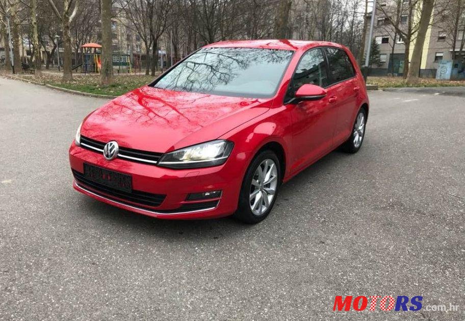 2013' Volkswagen Golf VII photo #2