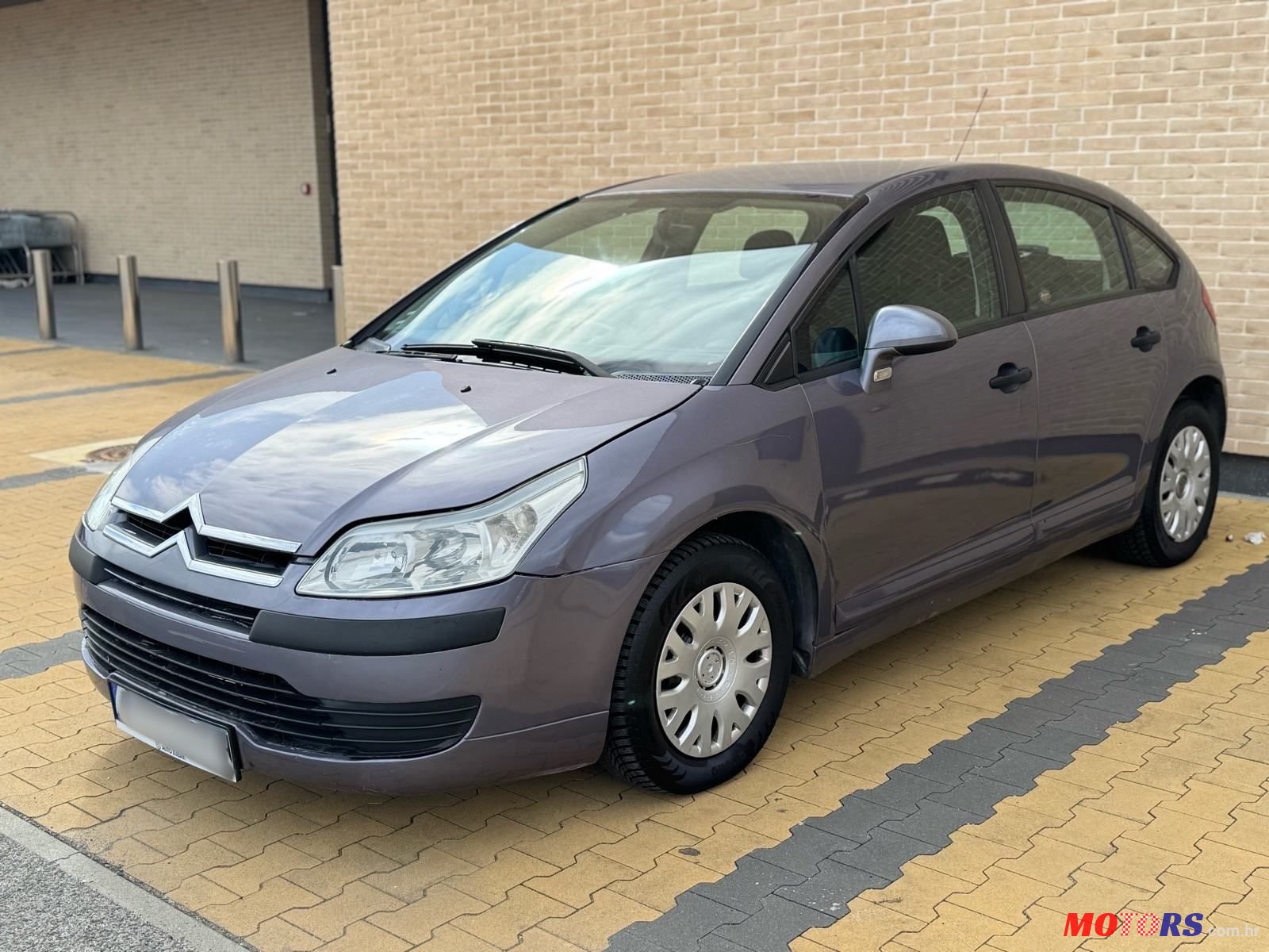 2005' Citroen C4 1,4 I 16V X photo #1