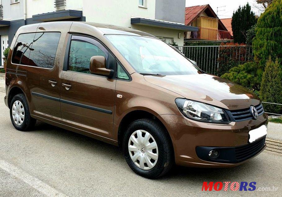 2012' Volkswagen Caddy 1,6 Tdi photo #3
