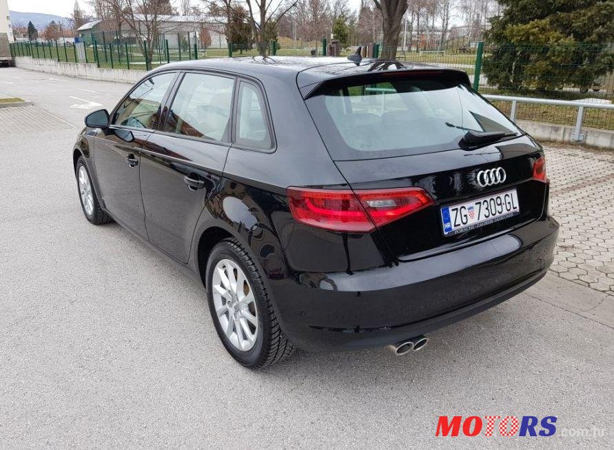 2013' Audi A3 1,6 Tdi S-Tronic photo #2