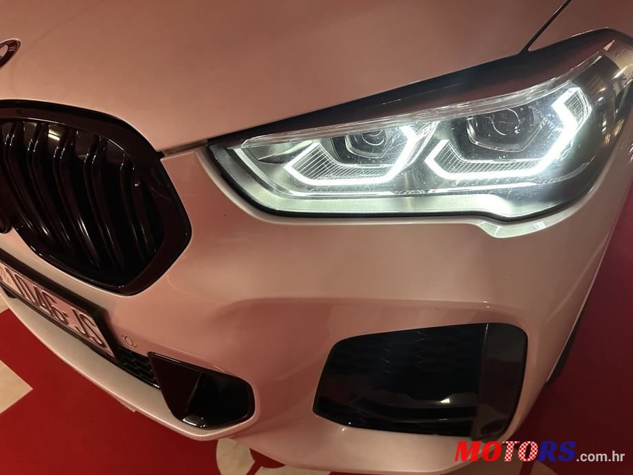 2020' BMW X1 Sdrive20D photo #3