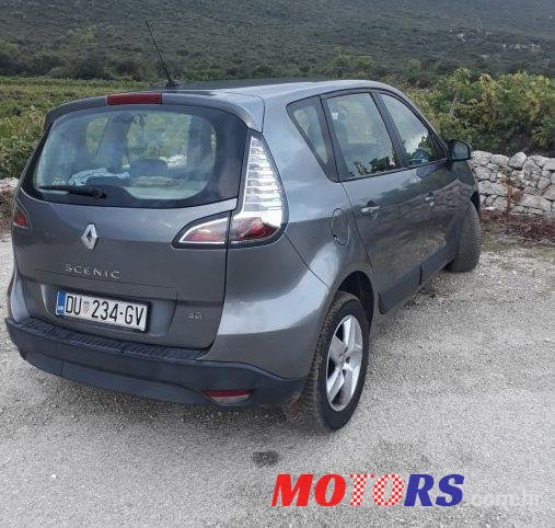 2012' Renault Scenic 1,5 Dci photo #1