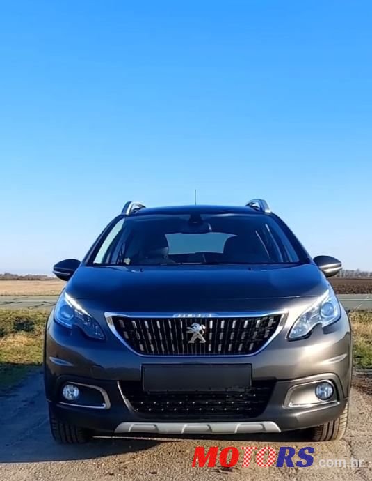 2019' Peugeot 2008 1,5 Bluehdi photo #2