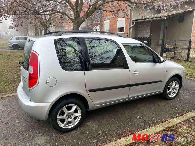 2012' Skoda Roomster 1,2 Tdi photo #3