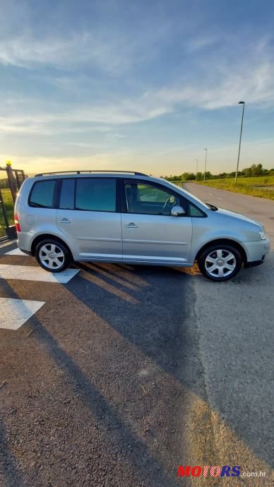 2006' Volkswagen Touran 1,9 Tdi photo #5