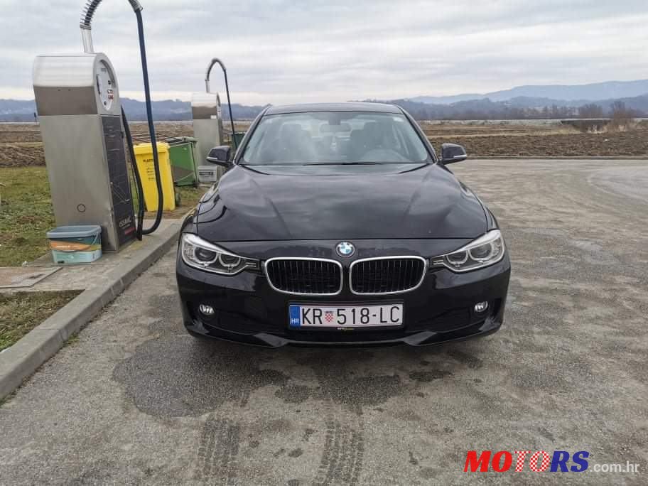 2012' BMW Serija 3 320Xd photo #1