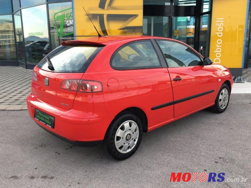 2004' SEAT Ibiza 1.2 12V photo #2