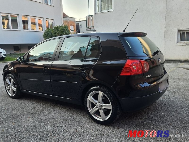 2007' Volkswagen Golf V 1,9 Tdi photo #3