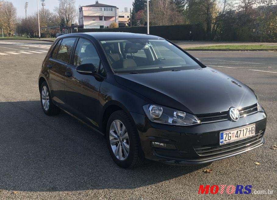 2015' Volkswagen Golf VII 1,6 Tdi Bmt photo #1